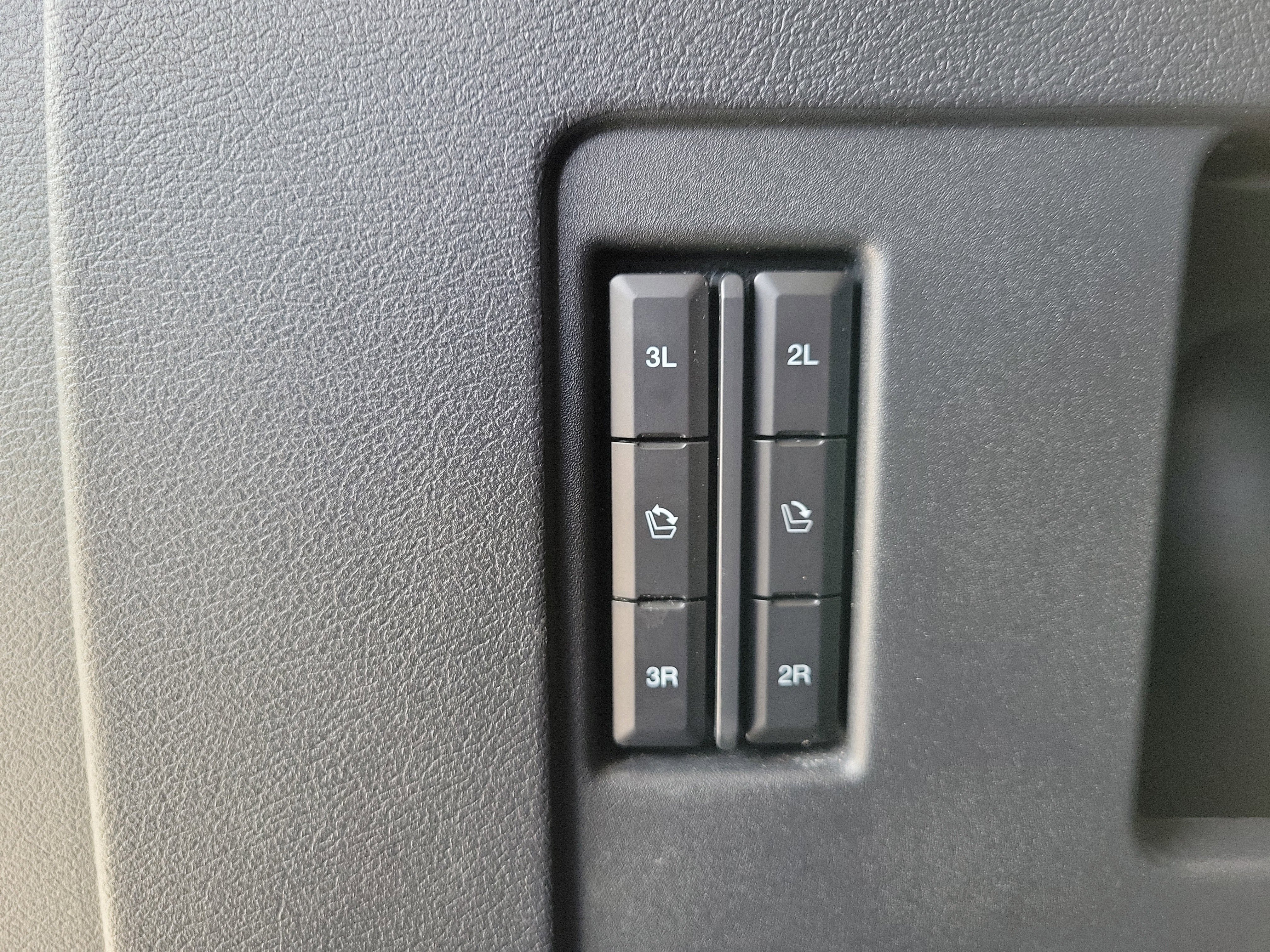 Certified 2024 Ford Expedition Max XLT RWD image 17