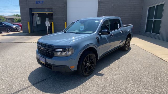 Certified 2024 Ford Maverick XLT w/ XLT Luxury Package AWD/4WD image 5