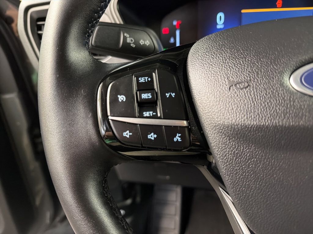 Certified 2024 Ford Escape Active w/ Cold Weather Package FWD image 19
