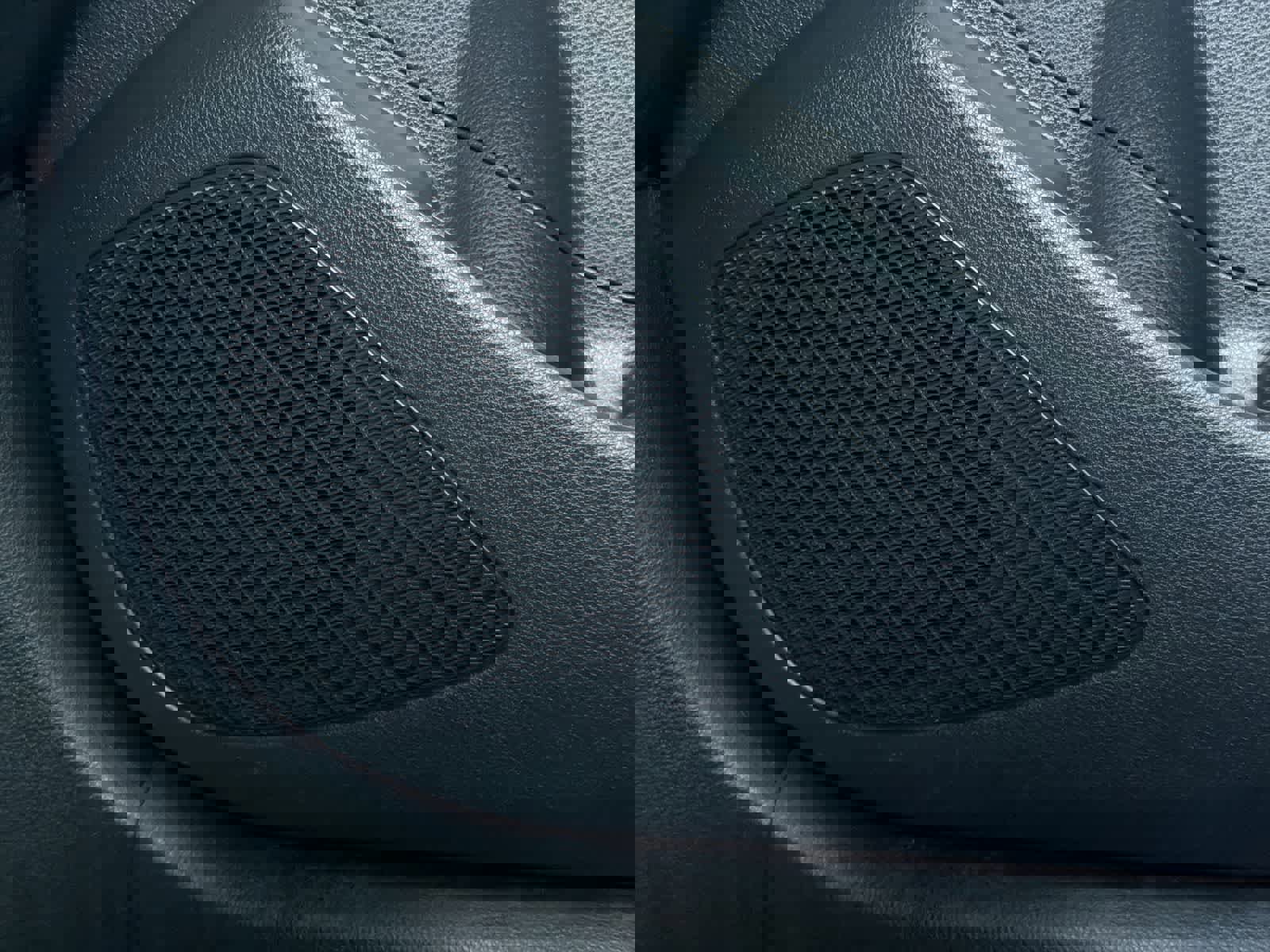 Used 2024 Toyota Corolla Cross AWD Hybrid image 31