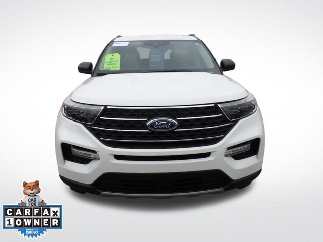 Certified 2022 Ford Explorer XLT w/ Equipment Group 202A image 2