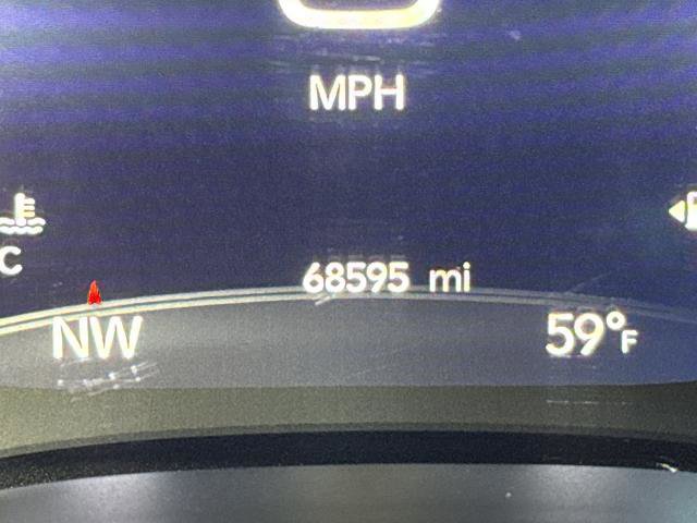 Used 2019 Chrysler Pacifica Limited image 20