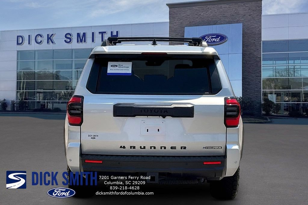 Used 2025 Toyota 4Runner TRD Off-Road Premium AWD/4WD image 5