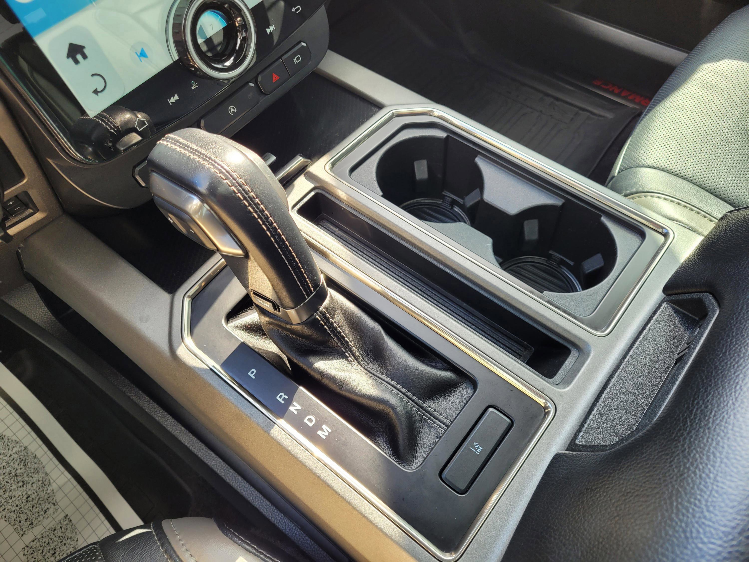 Certified 2018 Ford F150 Raptor w/ Equipment Group 802A Luxury image 26