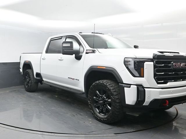 Used 2024 GMC Sierra 2500 AT4 w/ Max Trailering Package AWD/4WD image 2