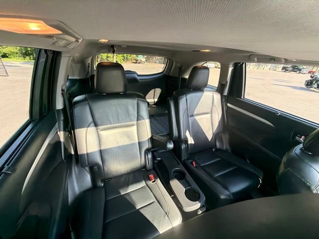 Used 2019 Toyota Highlander XLE AWD/4WD image 27