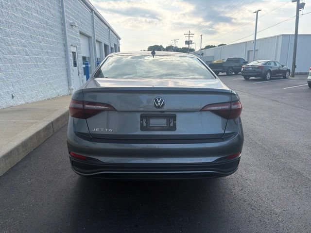 Used 2024 Volkswagen Jetta S FWD image 4