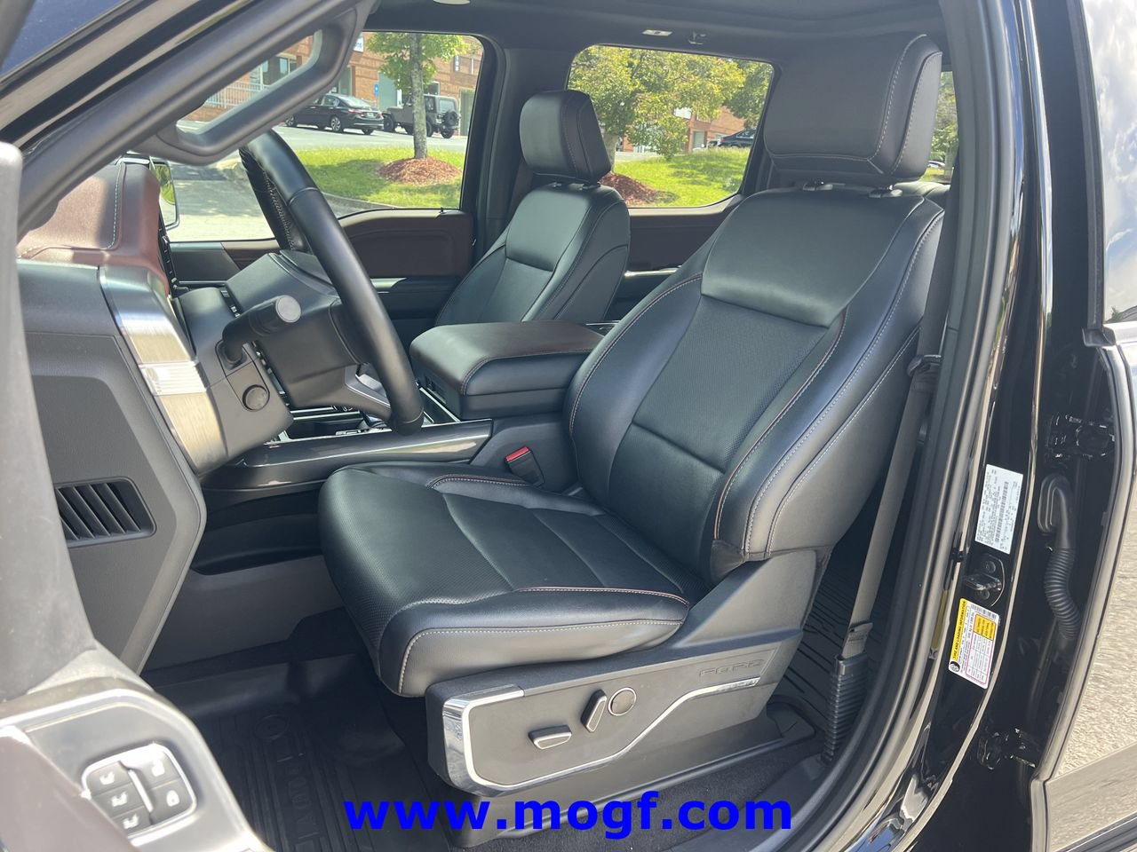 Certified 2023 Ford F150 Lariat w/ Equipment Group 502A High AWD/4WD image 21