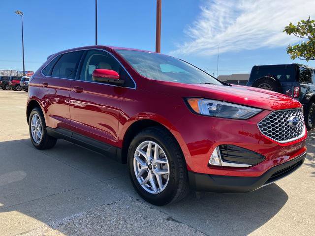 Certified 2024 Ford Edge SEL w/ Convenience Package AWD/4WD image 7