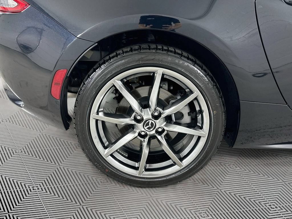 Used 2022 MAZDA MX-5 Miata Grand Touring w/ Weather Package RWD image 33