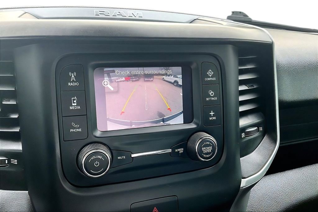 Used 2022 RAM 1500 Big Horn AWD/4WD image 17