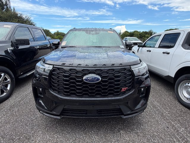 Certified 2025 Ford Explorer ST w/ Sun And Sound Package RWD image 3