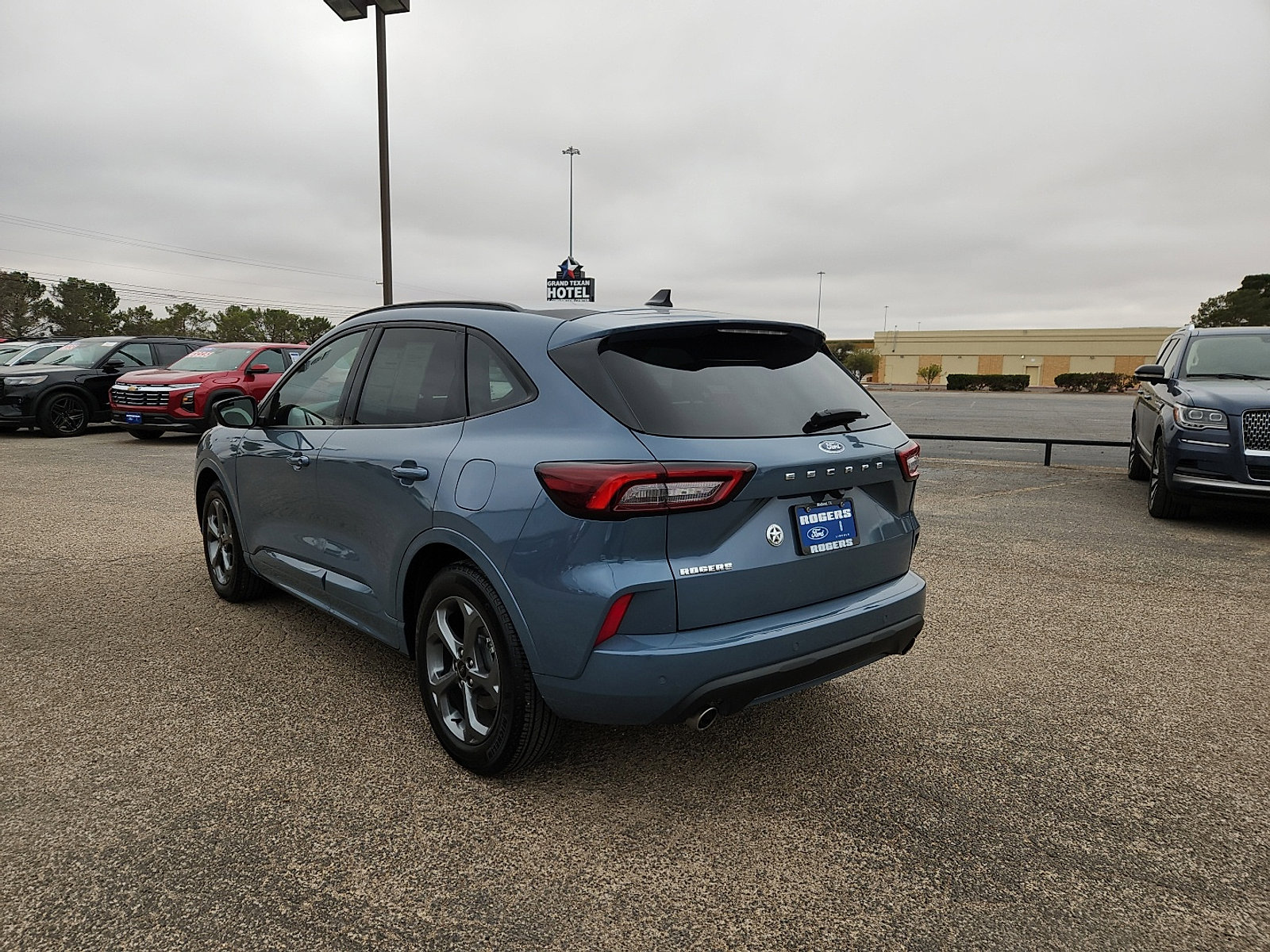 Certified 2024 Ford Escape ST-Line w/ Tech Pack #1 image 5