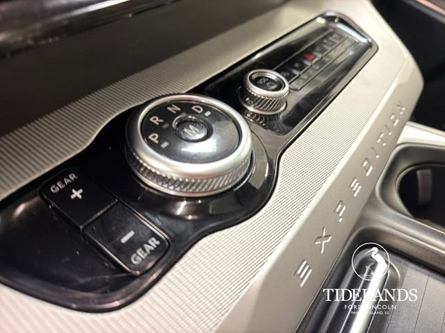 Certified 2025 Ford Expedition Active RWD image 28