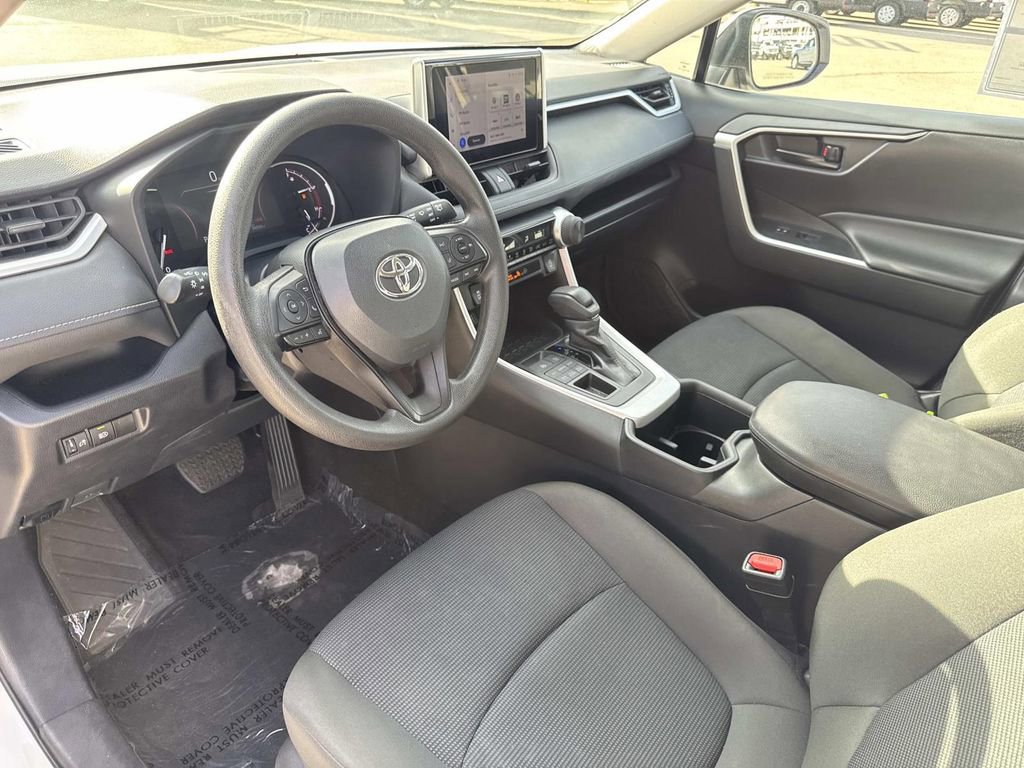 Used 2024 Toyota RAV4 LE image 20