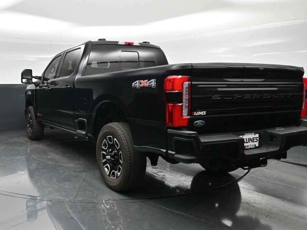 Certified 2025 Ford F250 Platinum AWD/4WD image 10
