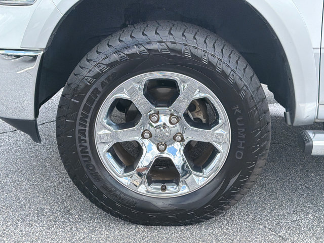 Used 2018 RAM 1500 Laramie w/ Convenience Group AWD/4WD image 13