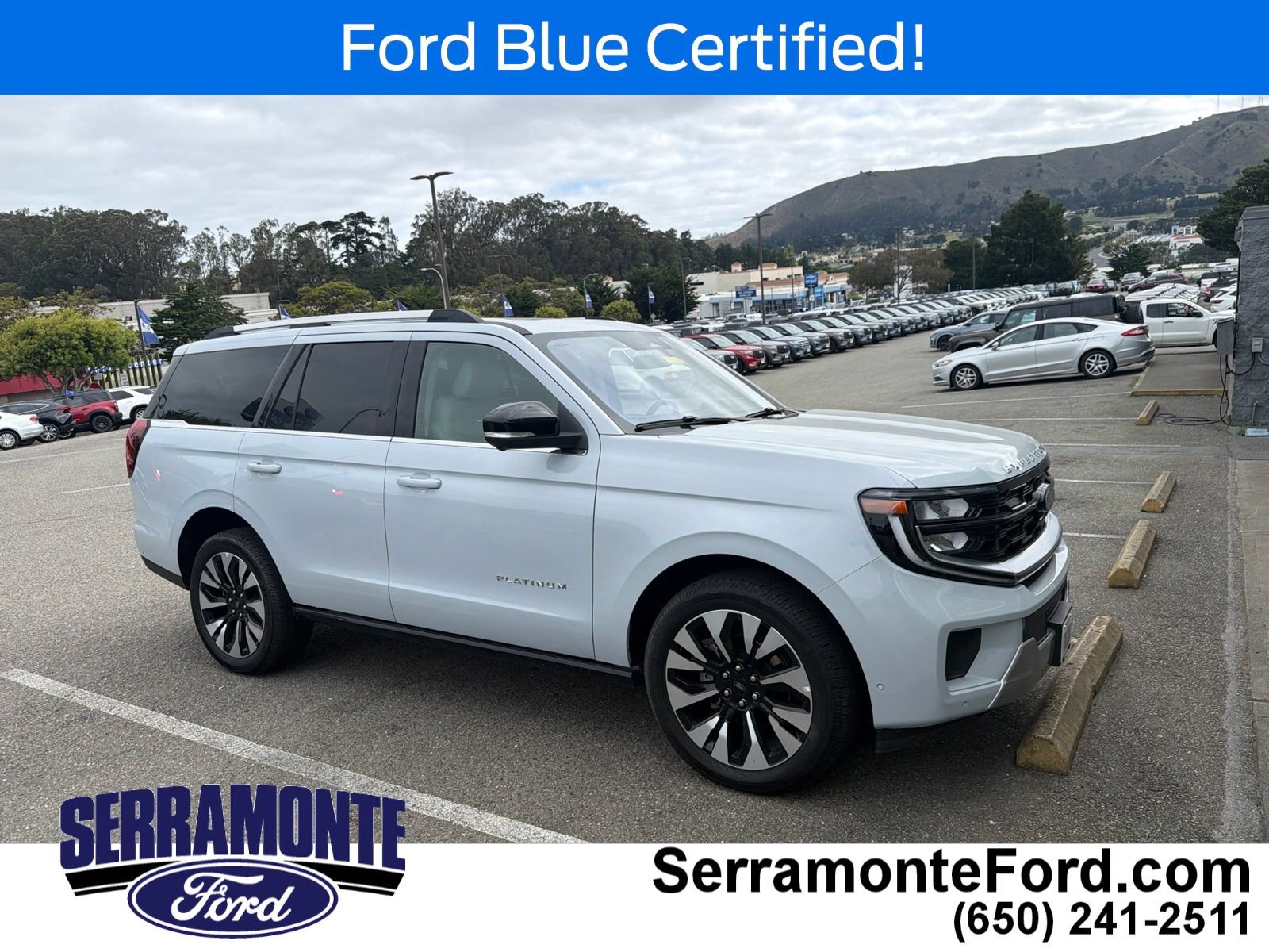 Certified 2025 Ford Expedition Platinum w/ Driver's Package AWD/4WD image 4