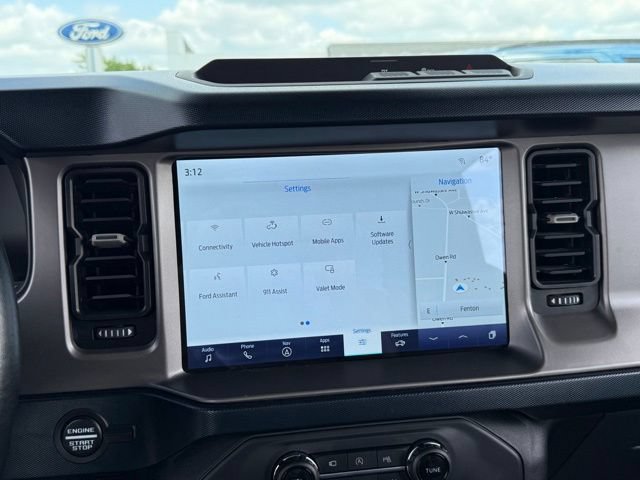 Certified 2022 Ford Bronco Outer Banks AWD/4WD image 21