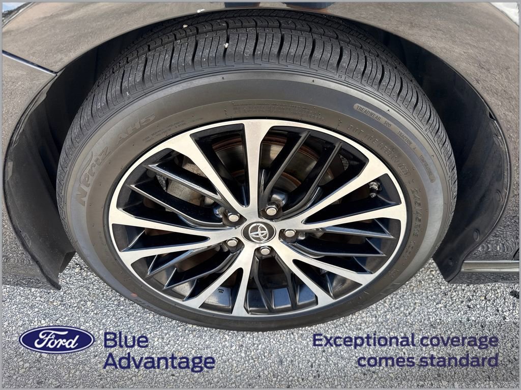 Used 2018 Toyota Camry SE image 12