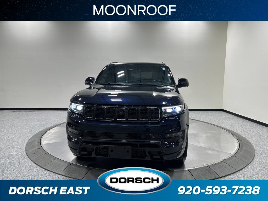 Used 2022 Jeep Grand Wagoneer Series II AWD/4WD image 3