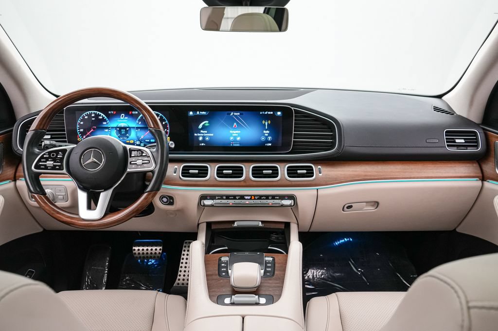 Used 2022 Mercedes-Benz GLS 450 4MATIC image 17