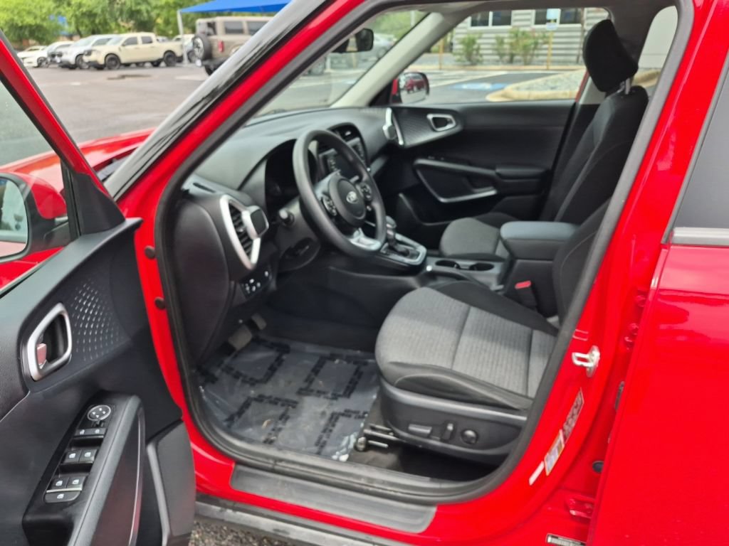 Used 2021 Kia Soul S FWD image 11