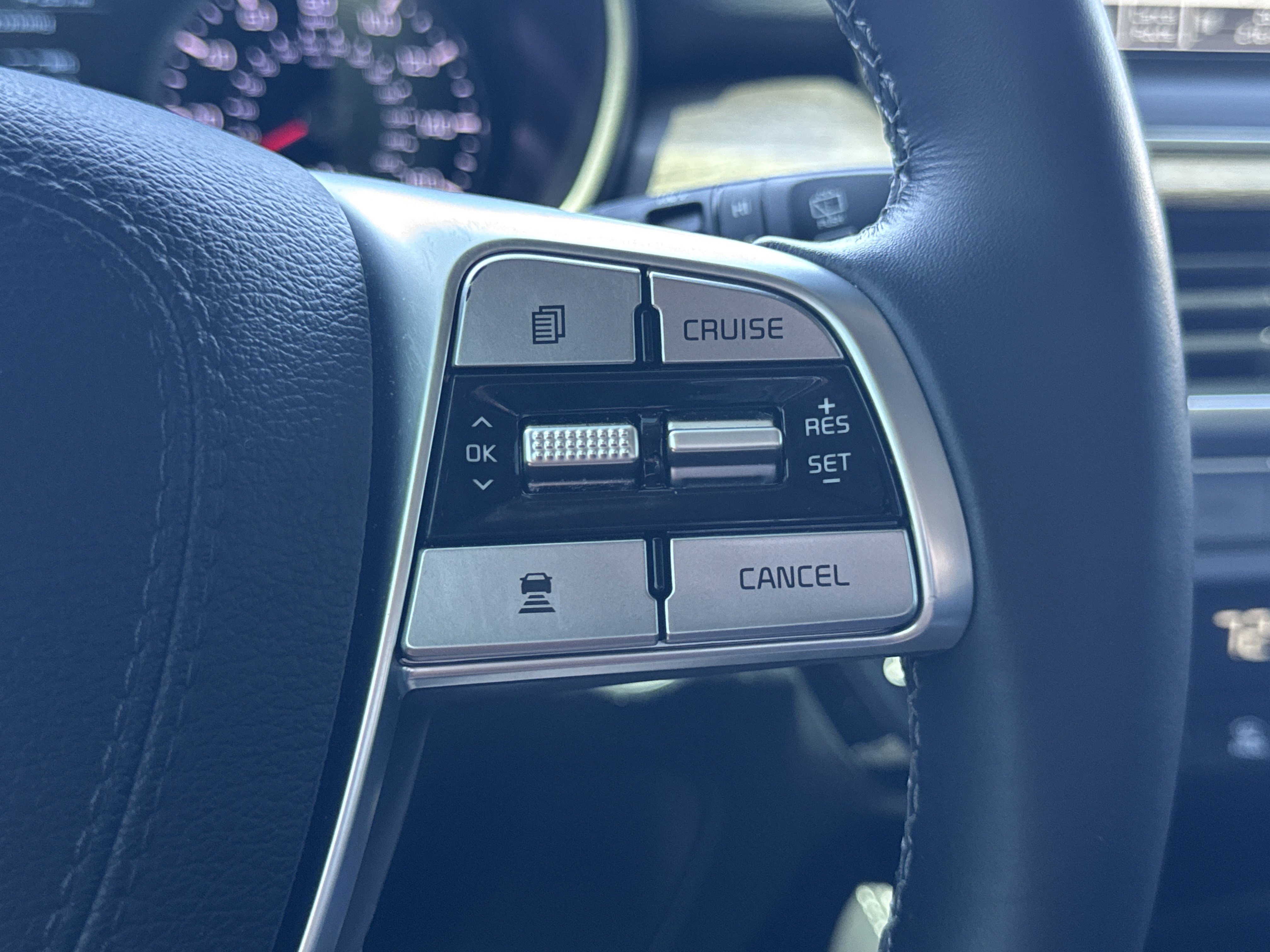 Used 2022 Kia Telluride EX w/ EX Premium Package image 38