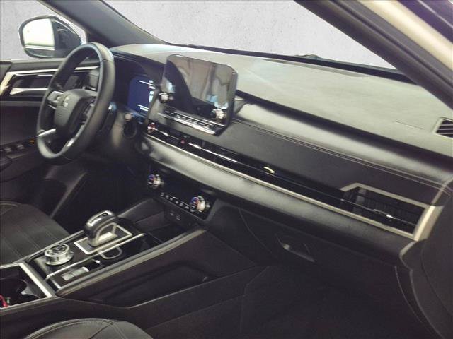 Used 2024 Mitsubishi Outlander Ralliart AWD/4WD image 24