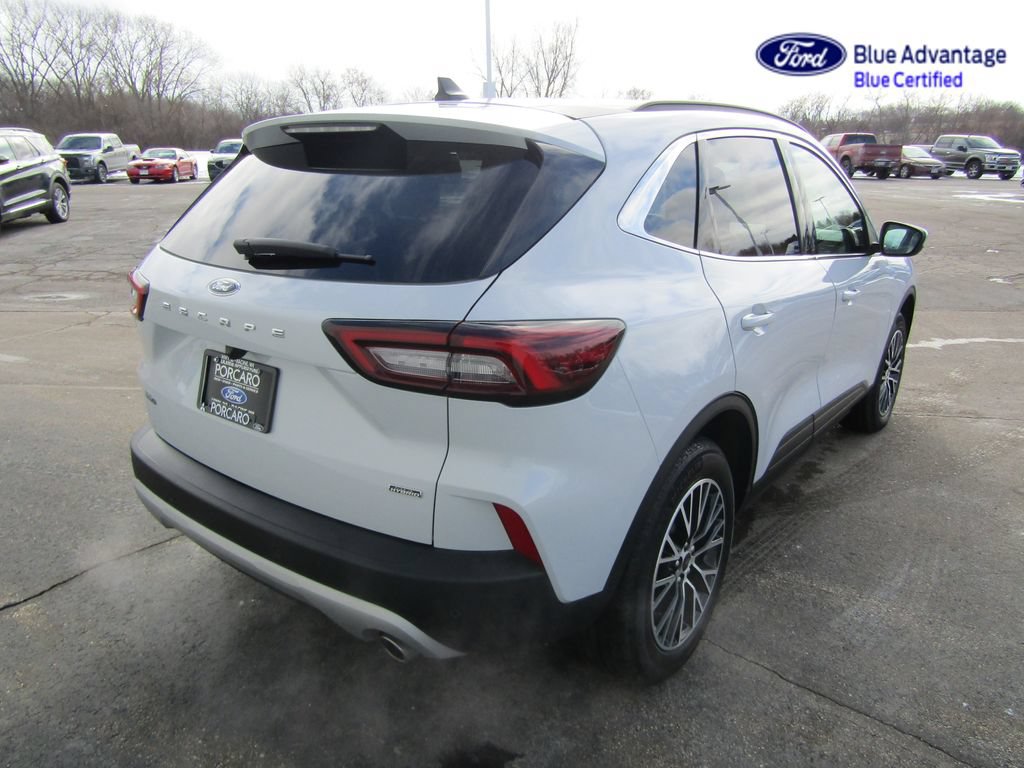 Certified 2025 Ford Escape SE FWD image 7