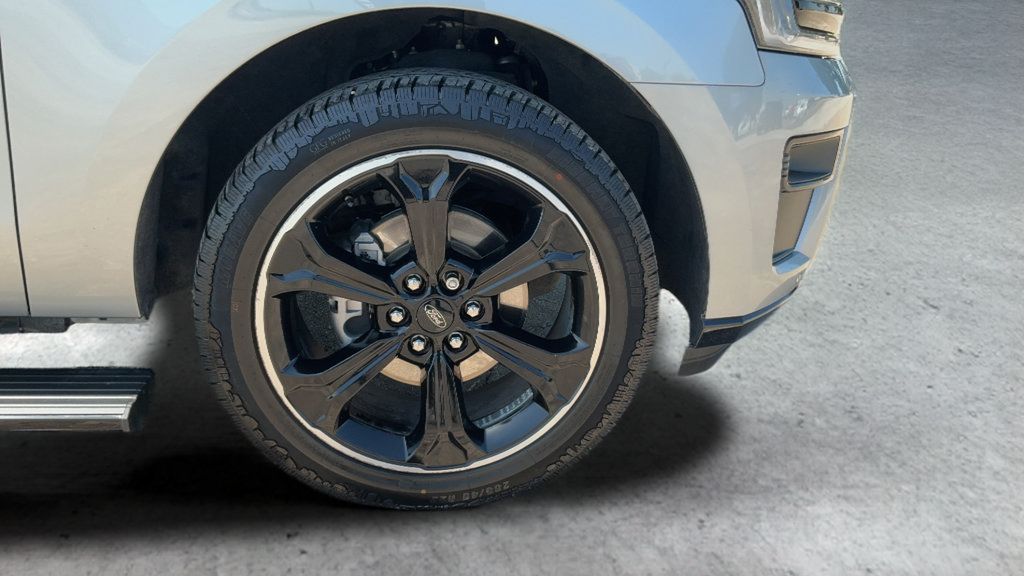 Certified 2023 Ford Expedition Limited RWD image 25