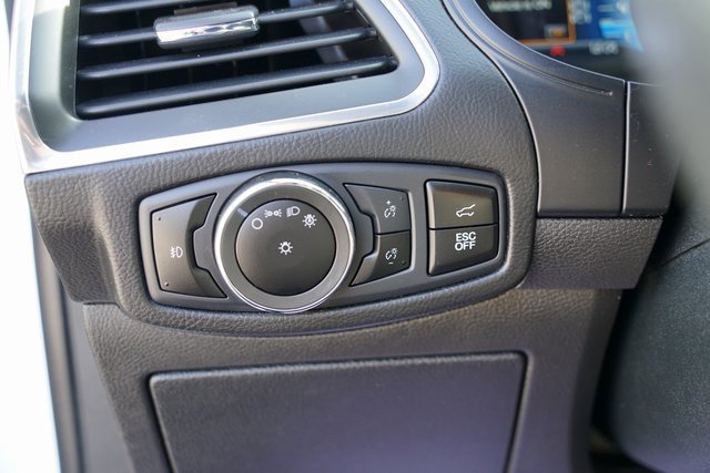 Certified 2023 Ford Edge ST image 19