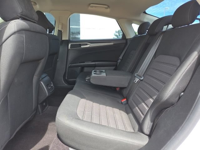 Certified 2020 Ford Fusion SE FWD image 24