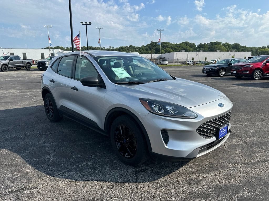 Certified 2020 Ford Escape S AWD/4WD image 3