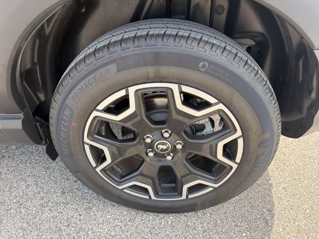 Certified 2025 Ford Bronco Sport Outer Banks w/ Outer Banks Tech Package+ AWD/4WD image 14