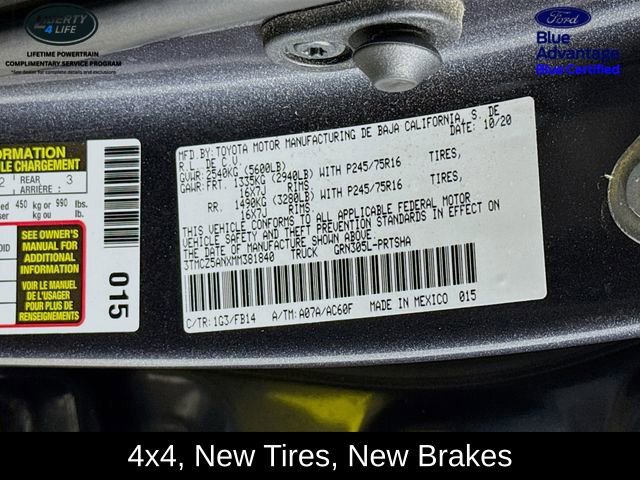 Used 2021 Toyota Tacoma SR AWD/4WD image 29