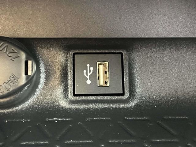 Used 2025 Toyota RAV4 XLE image 29