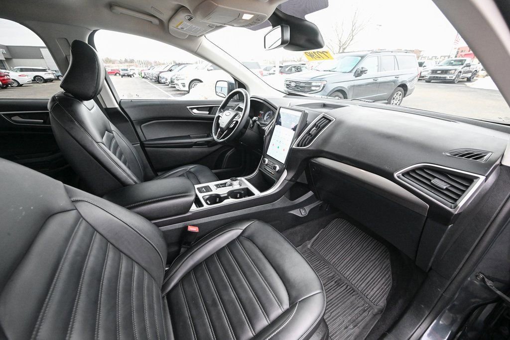 Certified 2024 Ford Edge SEL w/ Convenience Package image 28