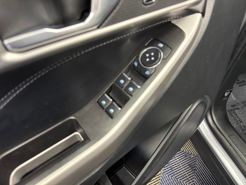 Certified 2023 Ford Explorer XLT AWD/4WD image 12