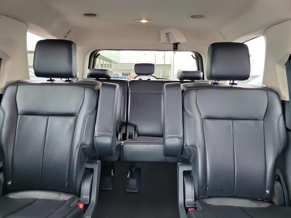 Certified 2024 Ford Expedition XLT AWD/4WD image 17