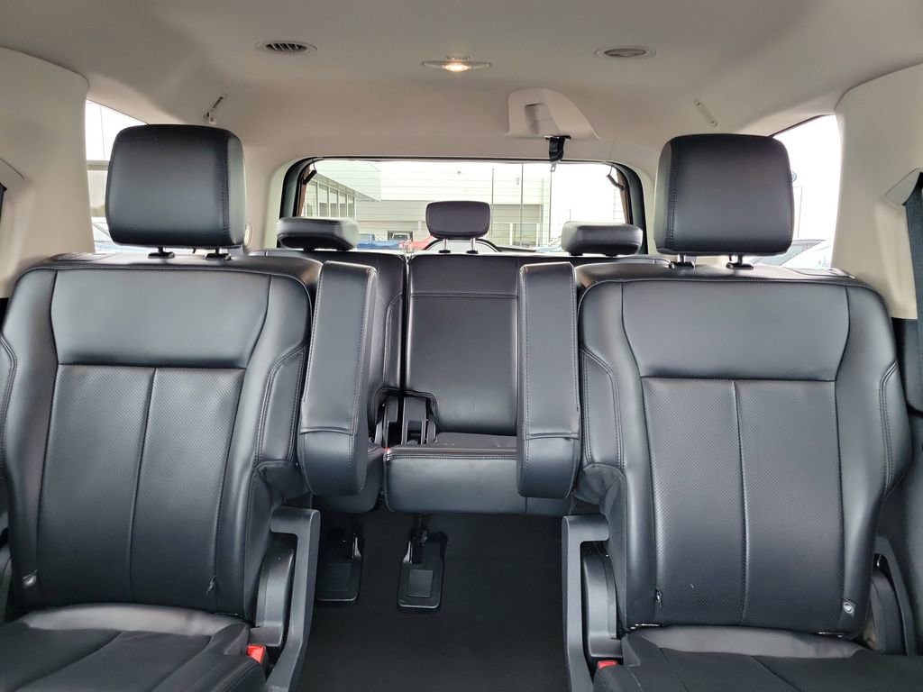 Certified 2024 Ford Expedition XLT AWD/4WD image 17