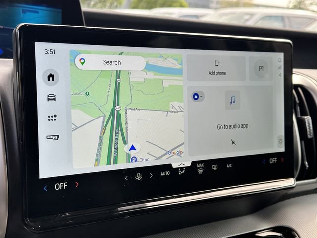 Certified 2025 Ford Expedition Active AWD/4WD image 22