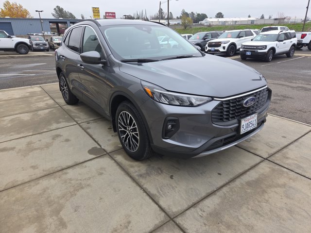 Certified 2023 Ford Escape SE image 7
