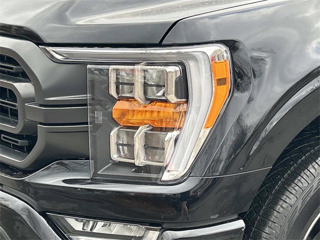 Certified 2022 Ford F150 XLT w/ Equipment Group 302A High image 9