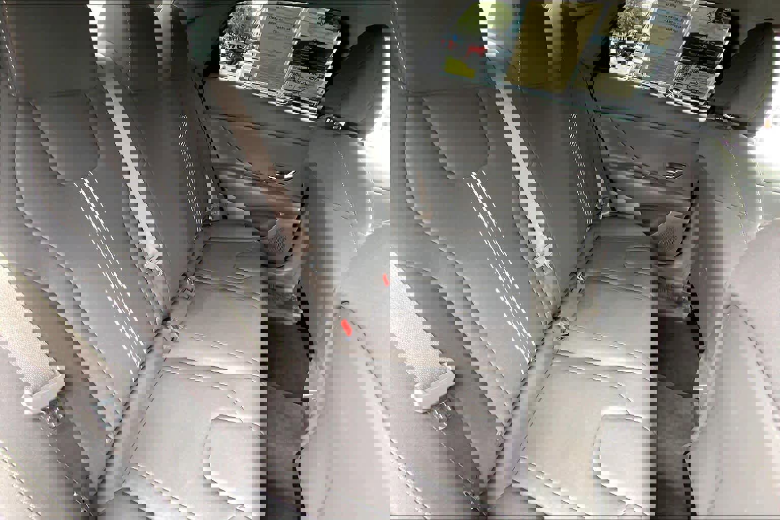 Used 2024 Hyundai Elantra SEL image 17