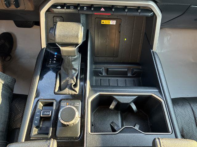Used 2024 Toyota Tundra Limited AWD/4WD image 26
