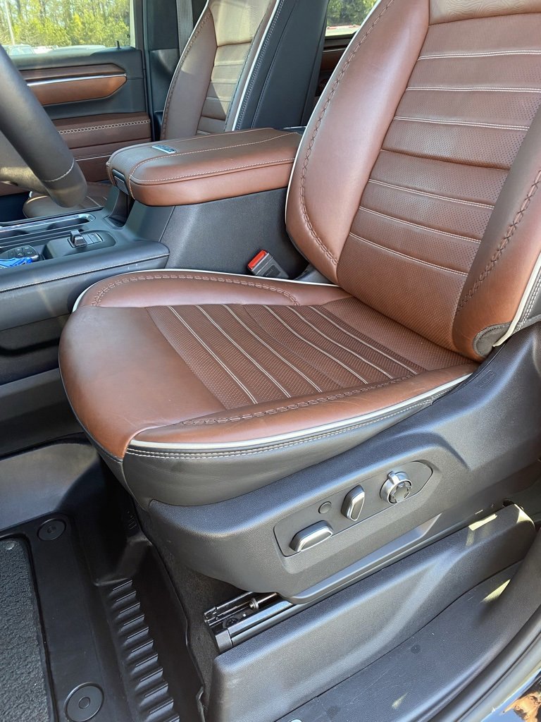 Used 2024 GMC Sierra 2500 Denali Ultimate image 22