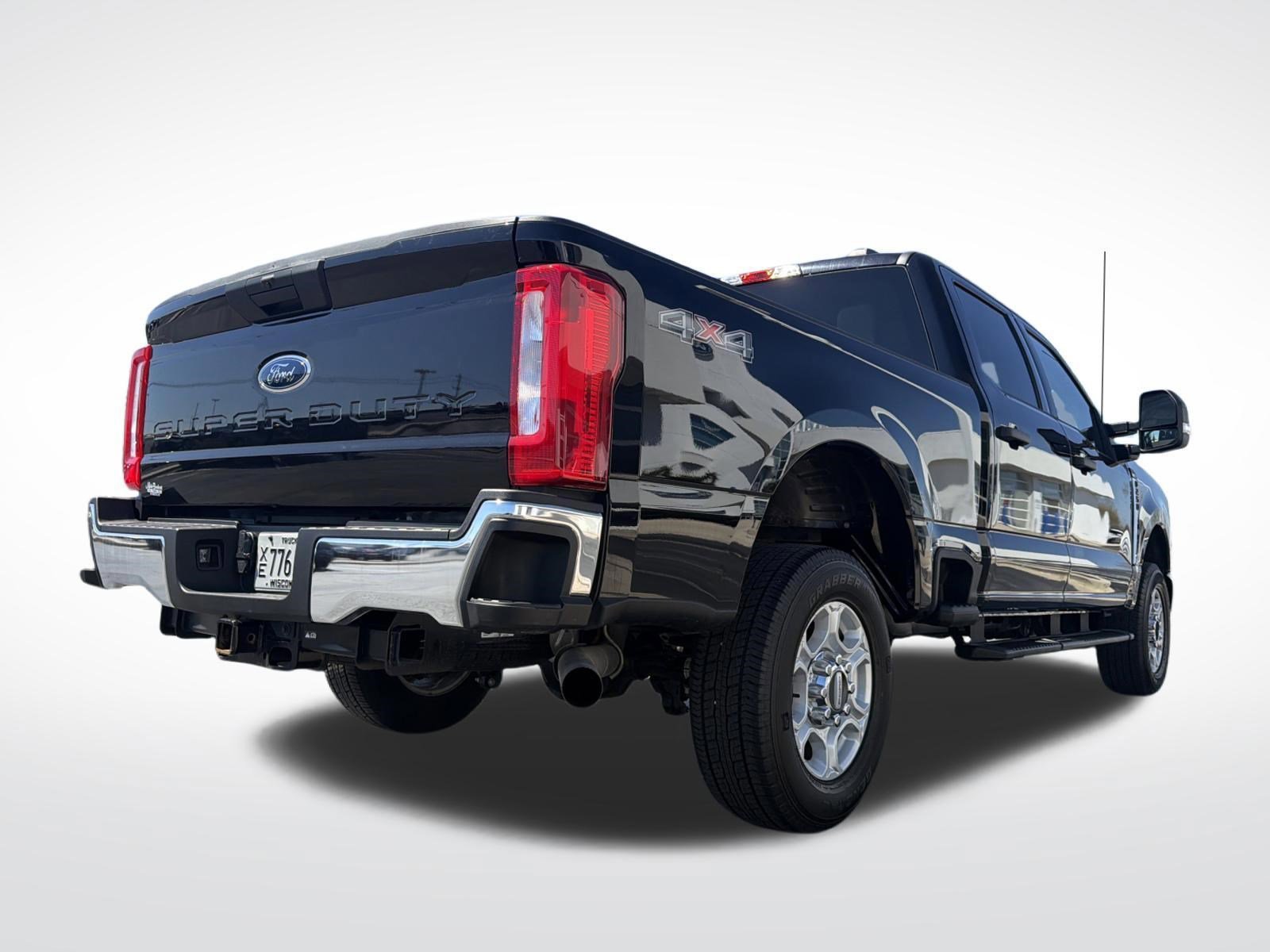 Certified 2025 Ford F250 XLT AWD/4WD image 9