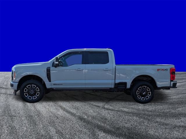 Certified 2025 Ford F350 Platinum w/ FX4 Off-Road Package AWD/4WD image 7