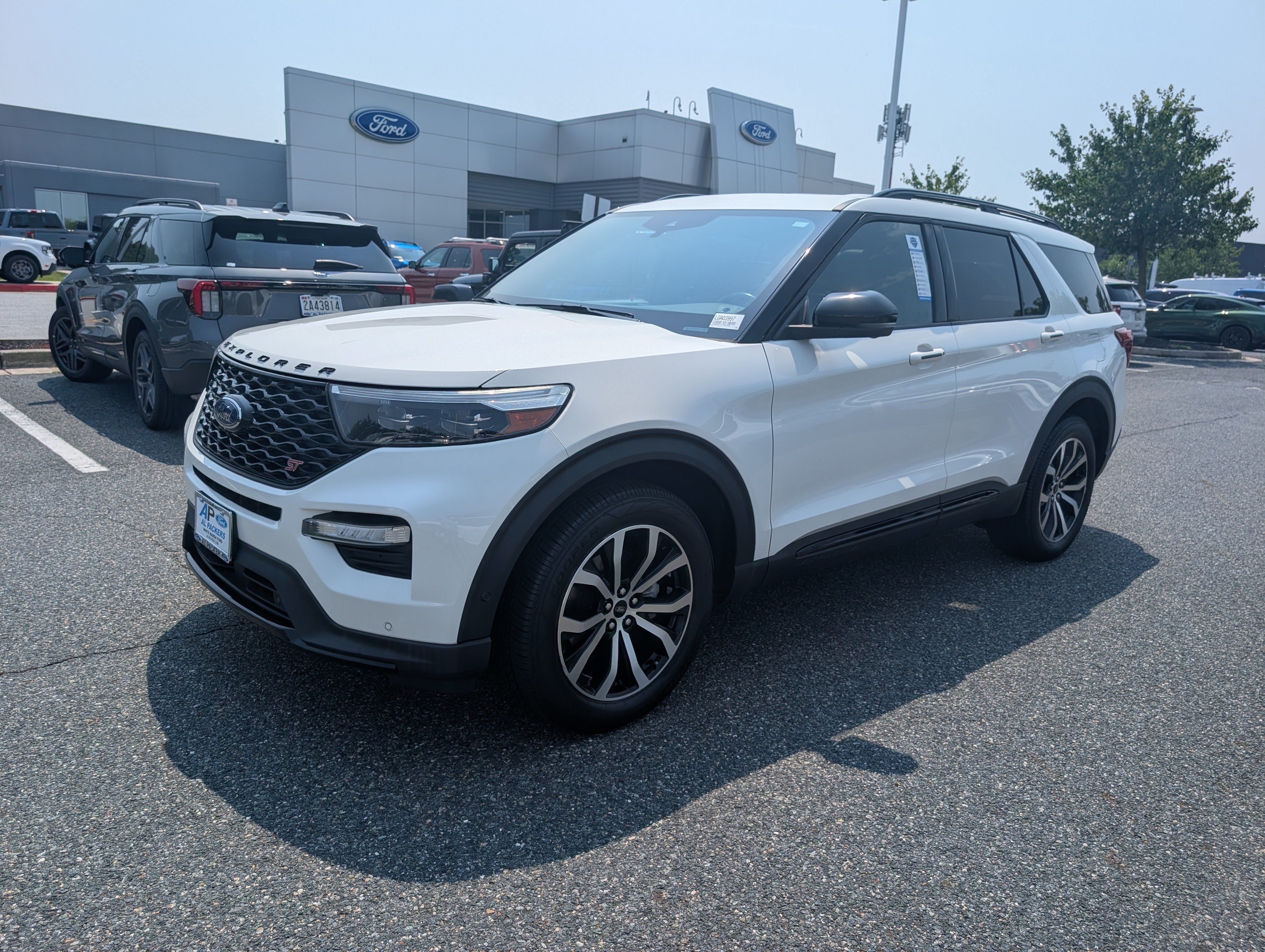 Certified 2020 Ford Explorer ST AWD/4WD image 8